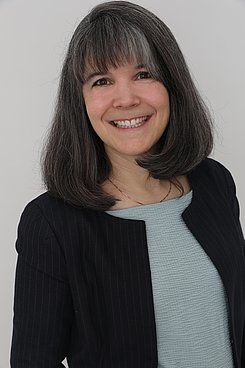 Frau Dr. Mirjam Leuzinger